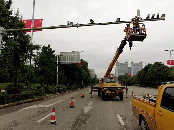 2020年樂(lè)至信號(hào)燈、電子警察安裝項(xiàng)目
